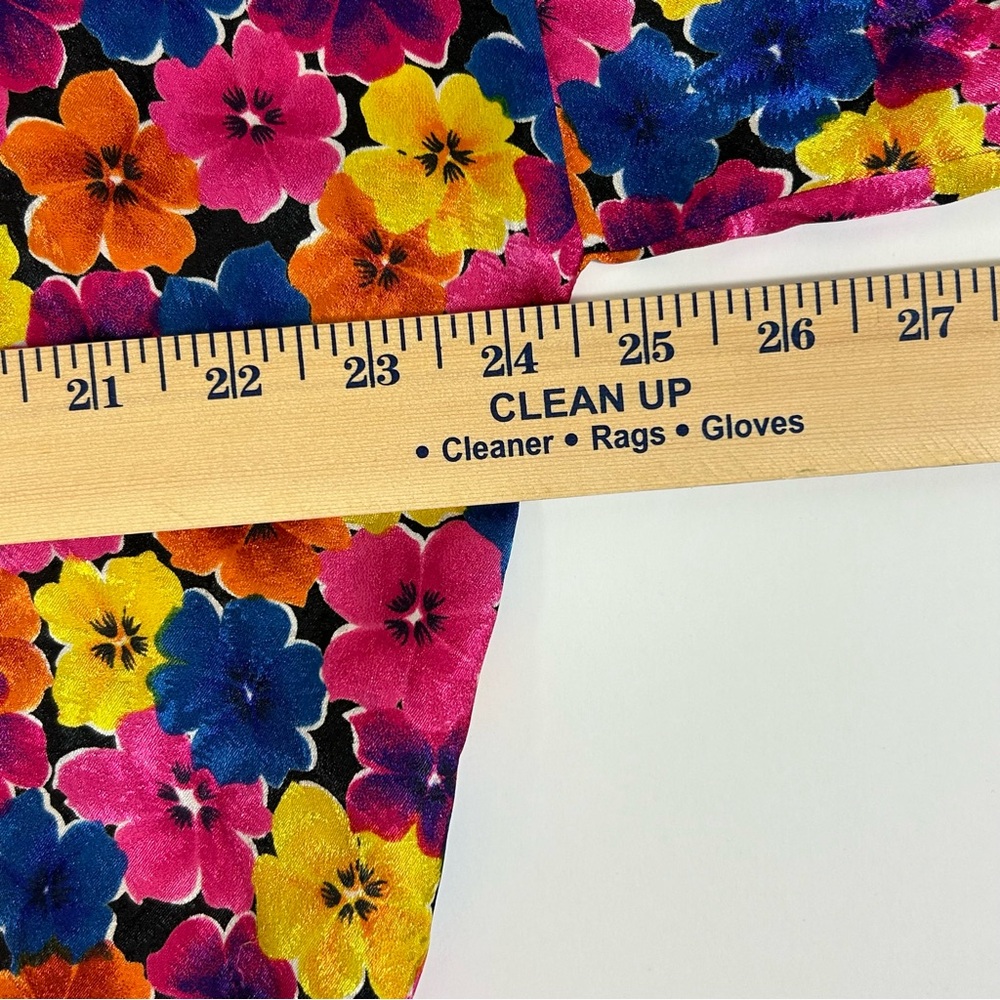 Dior Floral Multicolor Robe - Picture 7 of 7